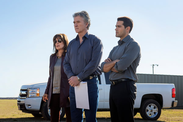 Dallas season 2 episode 11 Let me on review